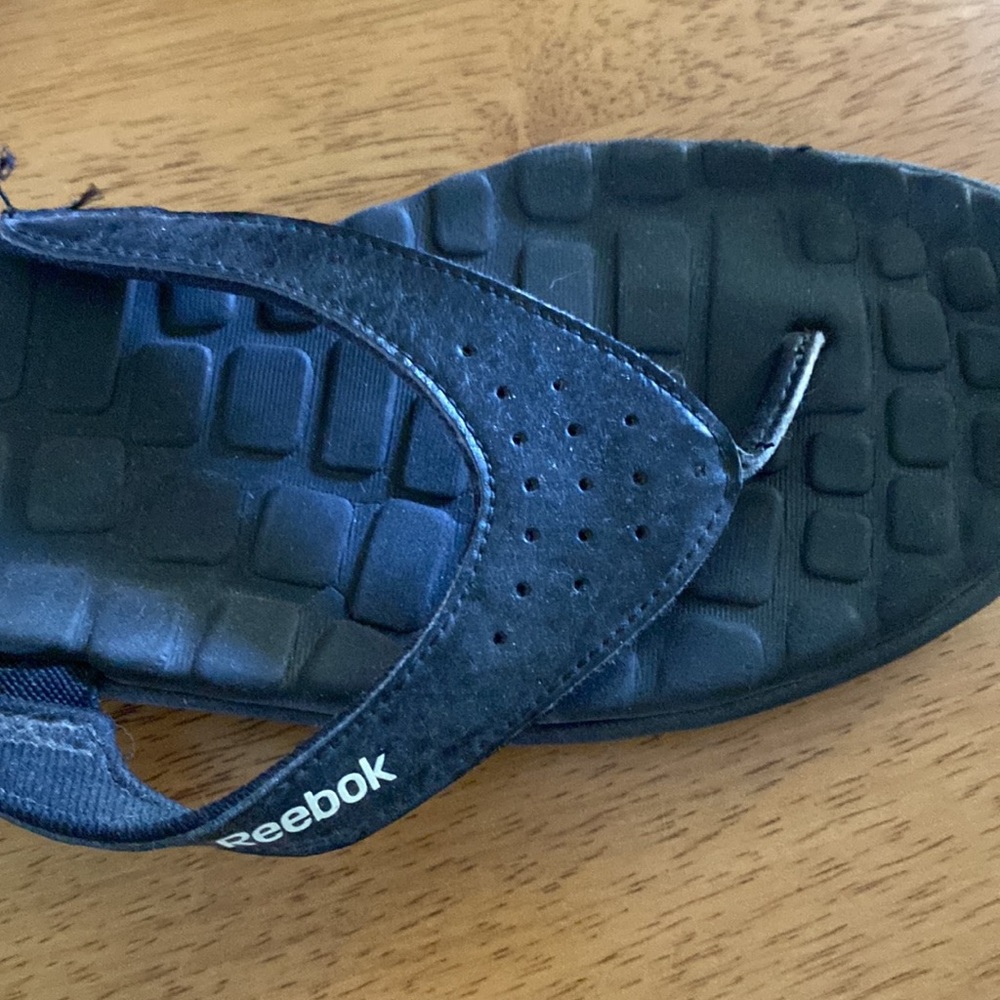 Free With Purchase Of Another Item In Closet - image 2